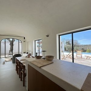 Infissi in Acciaio in Residenza Privata a Ostuni