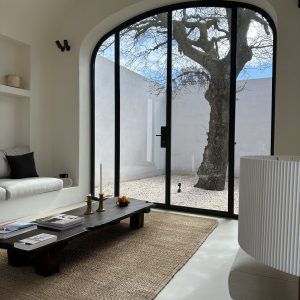 Infissi in Acciaio in Residenza Privata a Ostuni