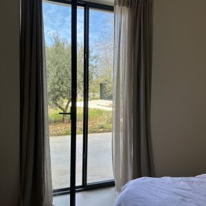 Infissi in Acciaio in Residenza Privata a Ostuni