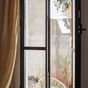 Infissi in Acciaio in Residenza Privata a Parabita
